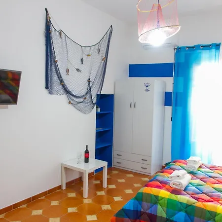 Sailor's House Captain