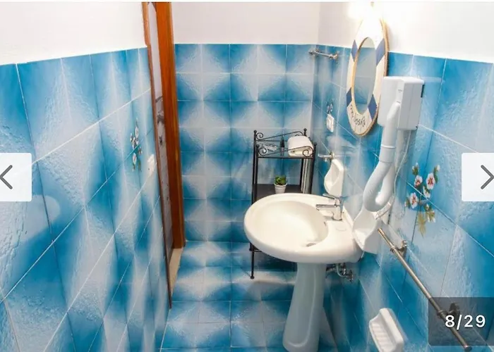 Sailor's House Captain * Cefalù